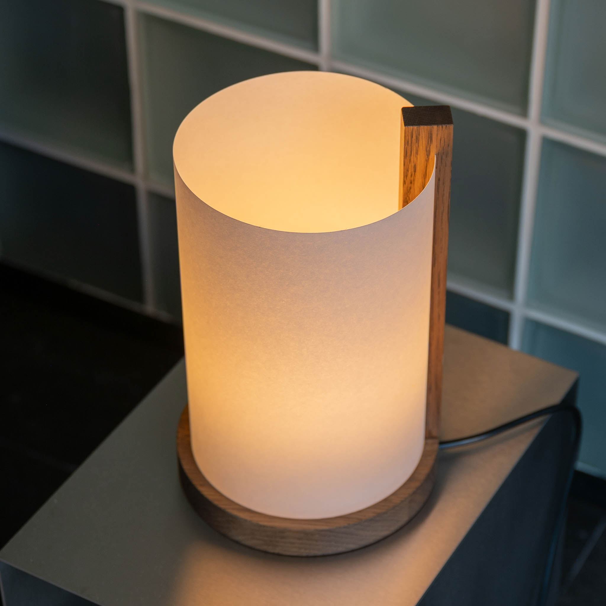 Moratarasu-ENSO-Table Lamp-Savannah Bay Gallery