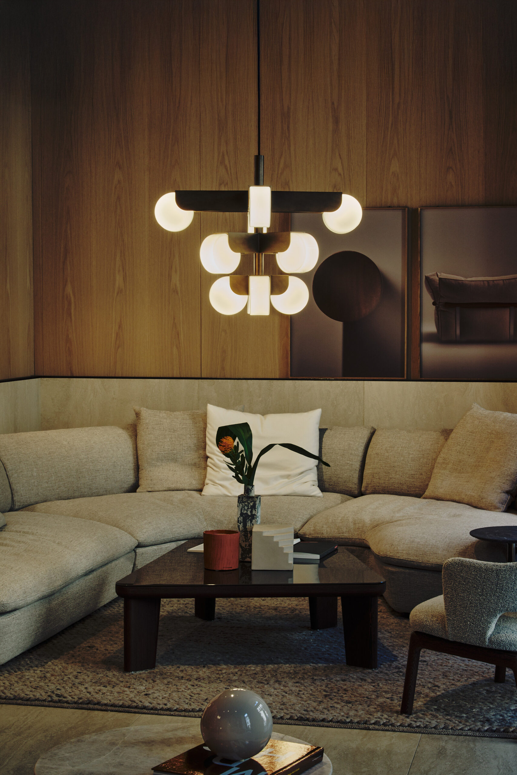 Stilla 510.12 Chandelier by TOOY 4