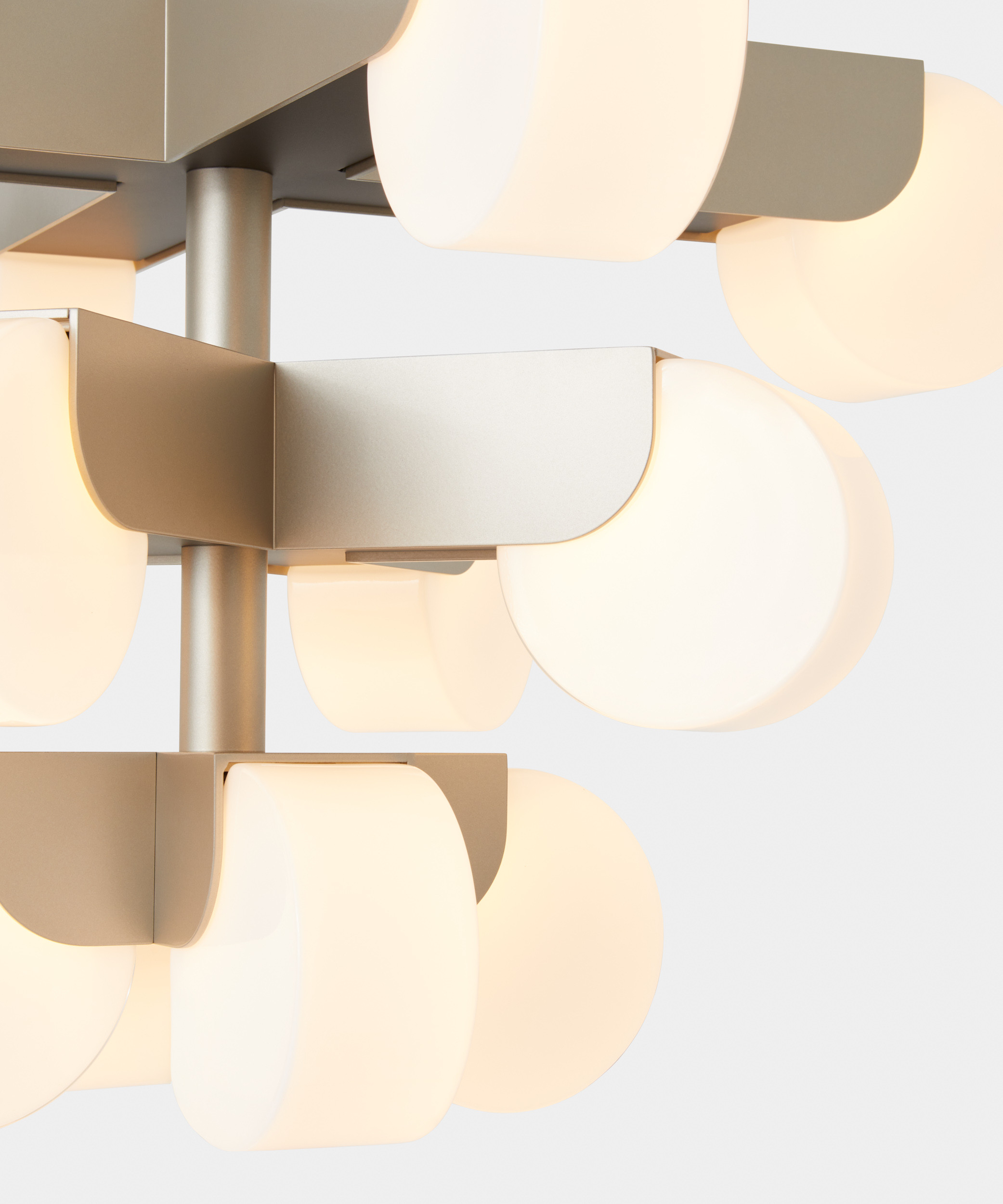 Stilla 510.12 Chandelier by TOOY 6