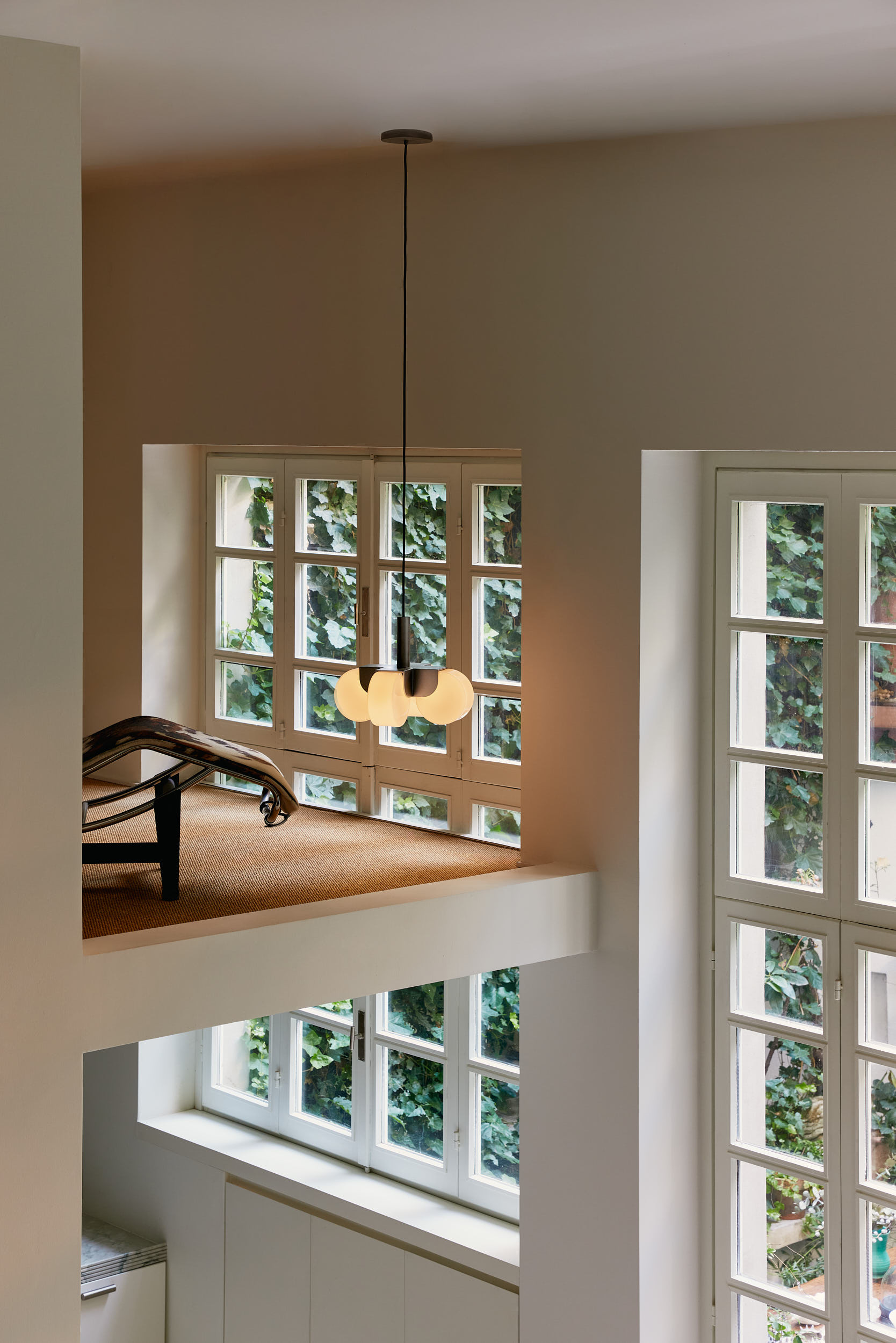 Stilla 510.14 Pendant Lamp by TOOY 5
