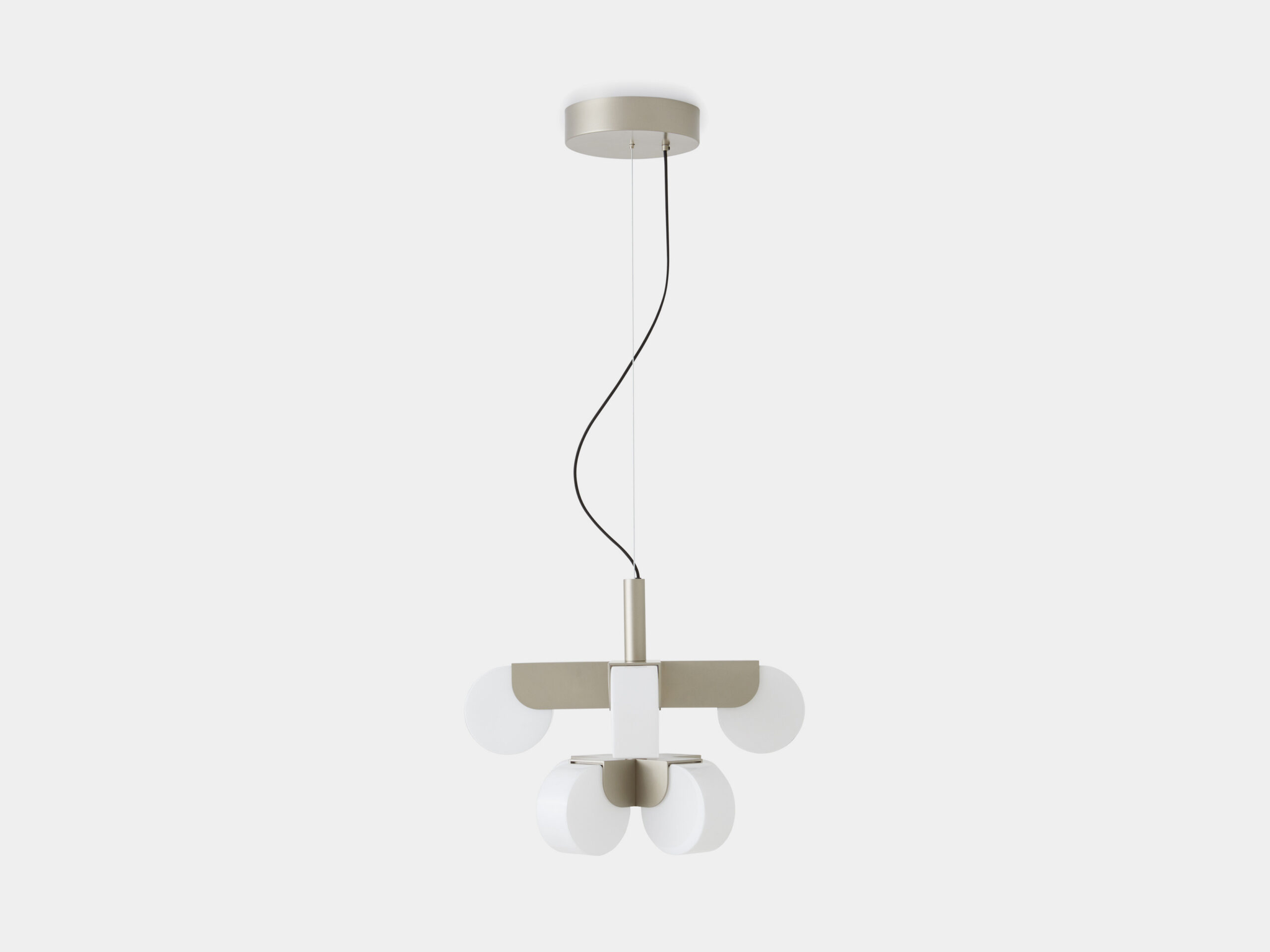 Stilla 510.18 Chandelier by TOOY 2